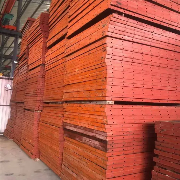Second-hand Refurbished Steel Formwork for Highway Bridge Guardrails in Kunming. Material: 900*1500 T-shaped Steel Formwork, in Stock