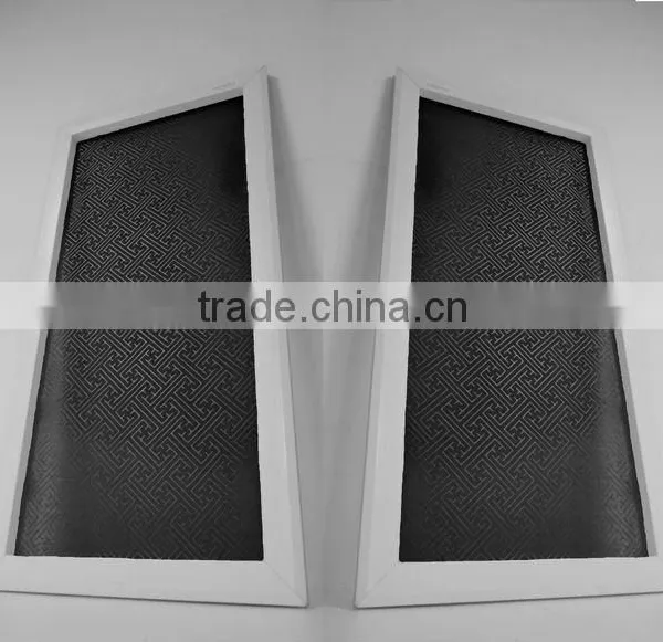 Window Screen_Traditional EMBO
