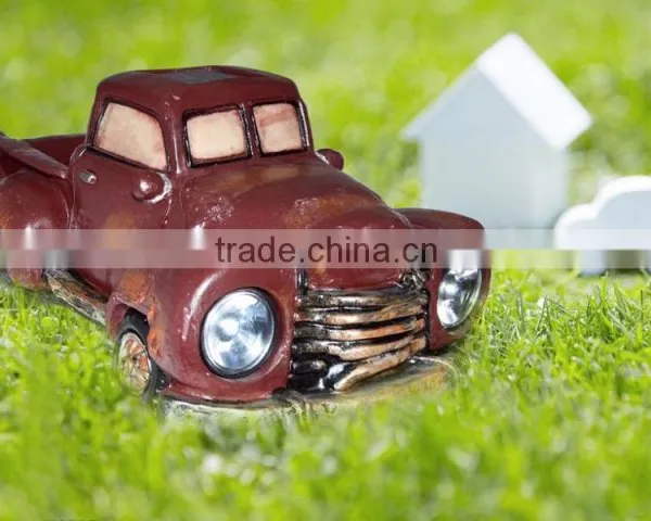 Resin Solar Vintage Pick-Up Truck Garden And Path Light photo-3