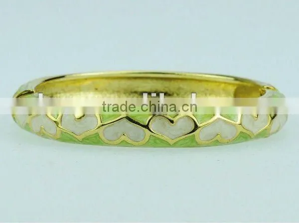 Nickle and Lead Free Fashion Bangle