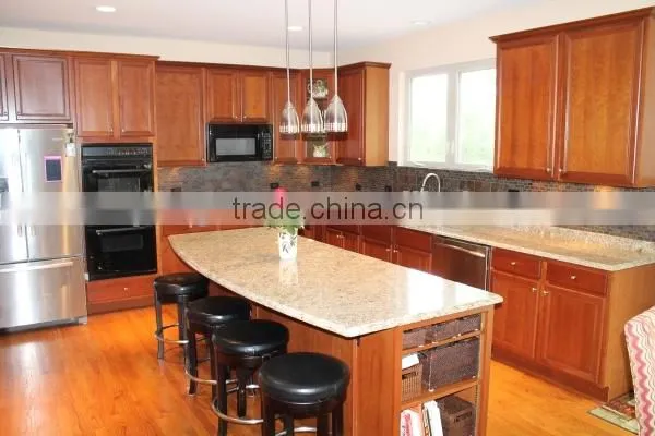 GRANITE COUNTERTOPS IN KITCHEN, COLOR NEW VENETIAN