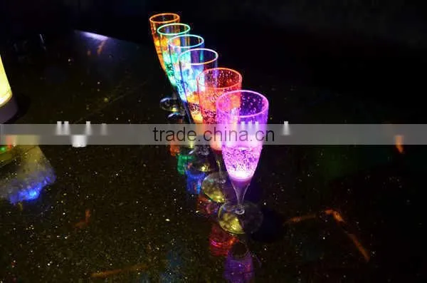 Liquid Active Glowing Color Change Flash Mug Cup Tumber for Bar and Party photo-2