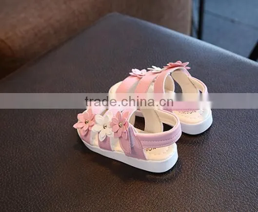 Zm35397a China Factory Cheap Kids Shoes Fashion Flower Sandals photo-6
