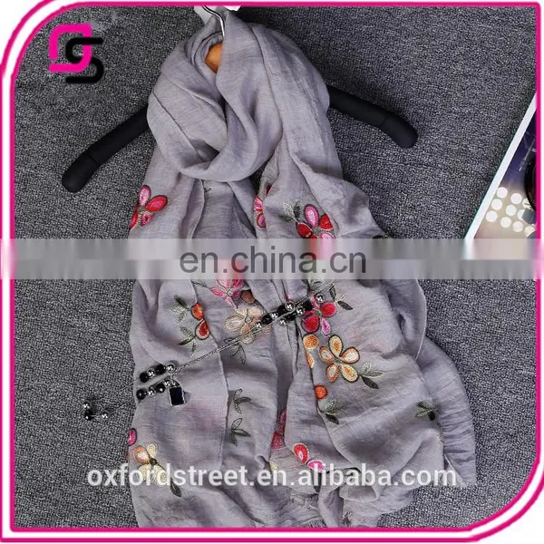 2017 New Spring Five Fiower Color Printing All-match Scarf Shawl Dualuse Sun Screen photo-3