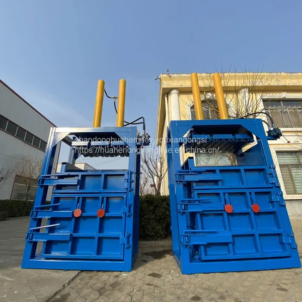 The New Horizontal Baler Presses Waste Plastics