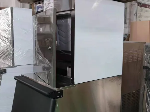 500kgs/24hours Hot Bar Cube Ice Making Machine Ice Maker Cube Maker Equipment Granular Ice Machine With CE C photo-4