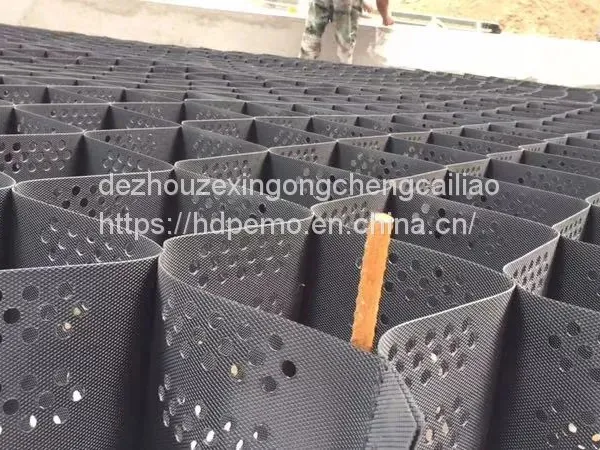 HDPE Geocell Gravel Stabilizers Plastic Honeycomb Geocells for Retaining Wall Reinforcement Slope Protection Driveway Geocell photo-4