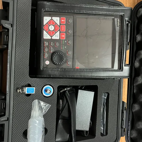 HS1130 Ultrasonic Flaw Detector/metal Flaw Detector photo-4