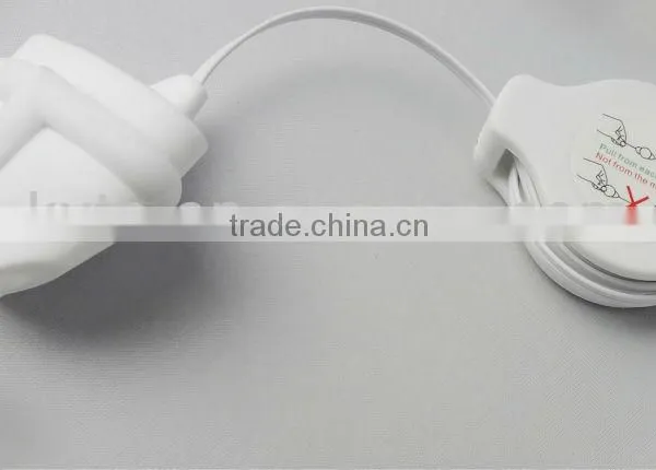 KYTO Factory Outlet Fingertip Pulse Sensor With Micro USB Retractable Cable photo-5