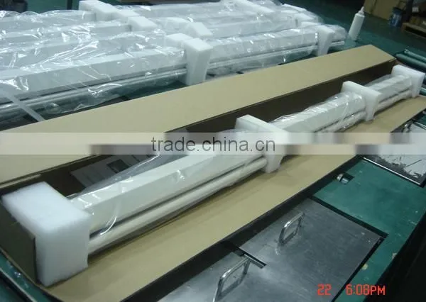 4:3 84" Cheap Portable Manual Projection Screen for Business Presentation photo-6