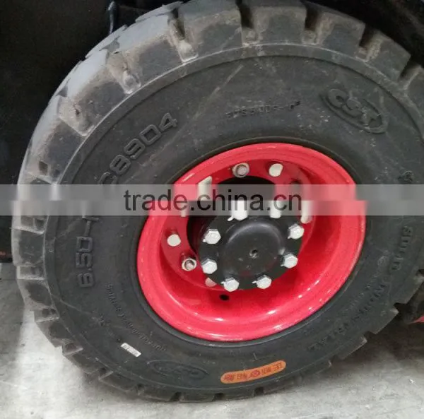 1.5 Ton Three Wheel Electric Forklift photo-5