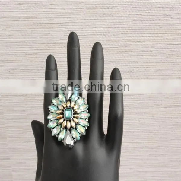 Green Color Crystal Rings China Factory, Wholesale Fashion Jewelry Stretch Rings