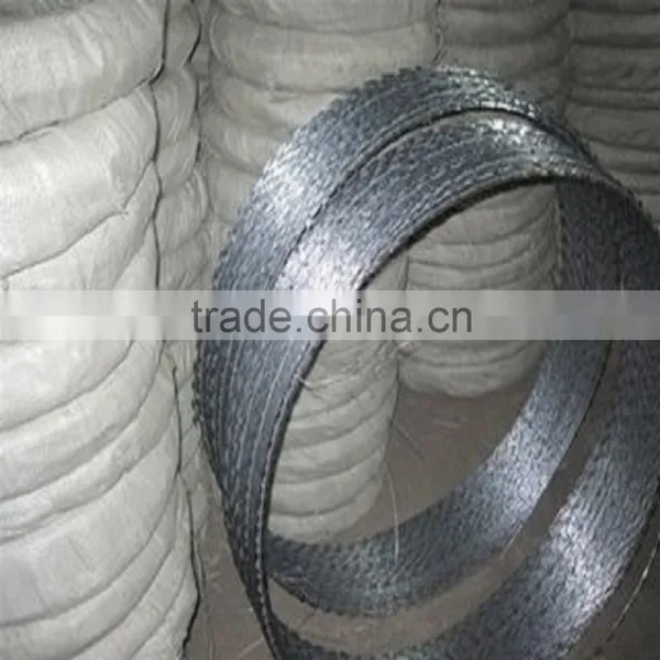 High Quality PVC Coated Razor Barbed Wire From Jinzhou Factory photo-6