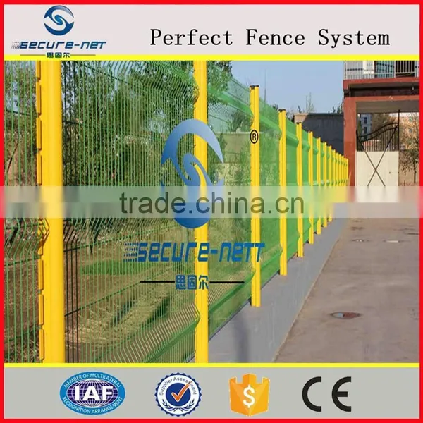 Hot Selling Pvc Coated Welded Wire Mesh Fence With Low Price photo-3