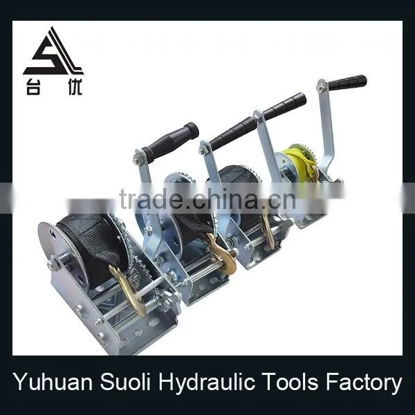Manufacturing 1200lbs Galvanized Manual Jeep Winch With Strap photo-3