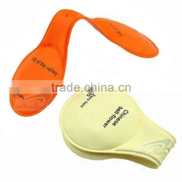 Reflective Pvc Magnet Clip for Bags photo-6