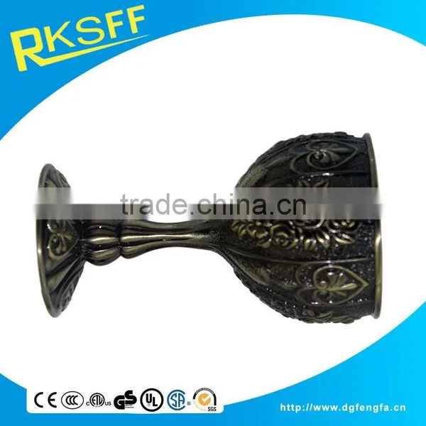 Fasion Style Die Casting Metal High Quality Goblet photo-4
