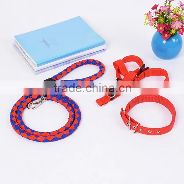 Hot Sale 2016 Pet Dog Collars &leashes and Harrness Three Pieces Together photo-2