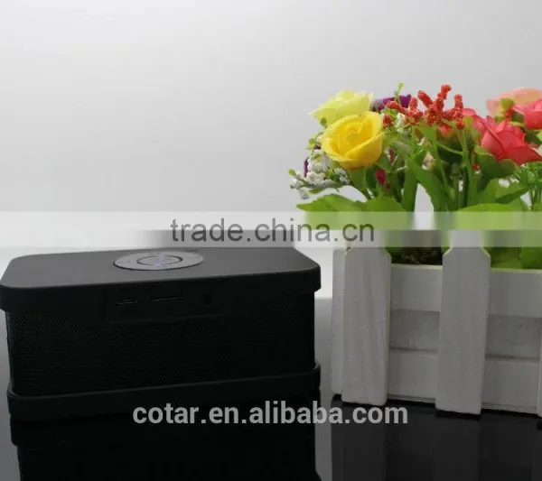 Flash Light Bluetooth Speaker, Mini Bluetooth Speaker With FM Radio photo-2