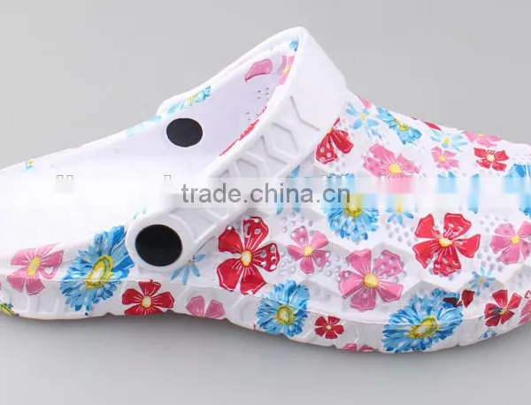 2016 JinJiang Factory New Design Water Transfer Printing EVA Clogs Women EVA Garden Shoes photo-4