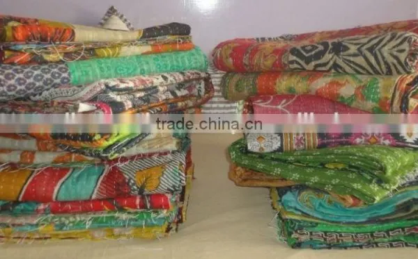 Indian Kantha Quilt Handmade Vintage Kantha Quilt Reversible Quilt Kantha Quilt Wholesale Kantha Quilt Manufacturer photo-3