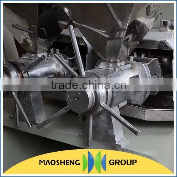 Higher Oil Yield 6yl-68 Oil Press Machine photo-6