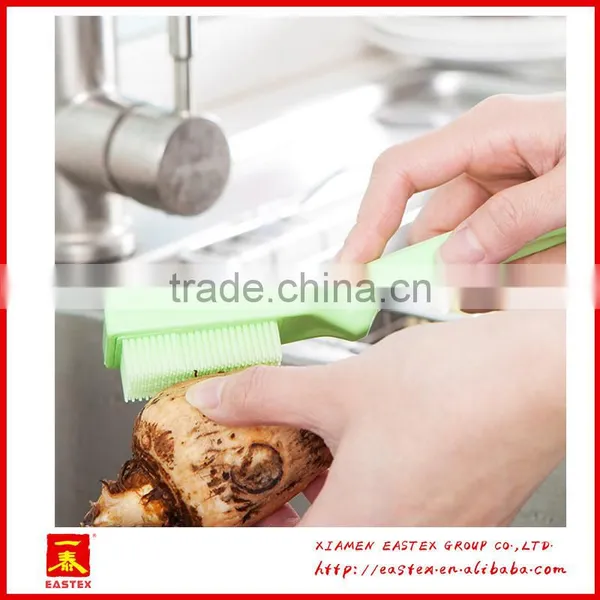 High Quality Plastic Fruit and Vegetables Cleaning Brush photo-2