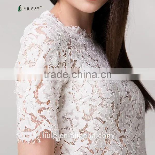 Latest Summer Loose Casual White Fashion Crochet Lace Blouse for Middle Aged Women photo-5
