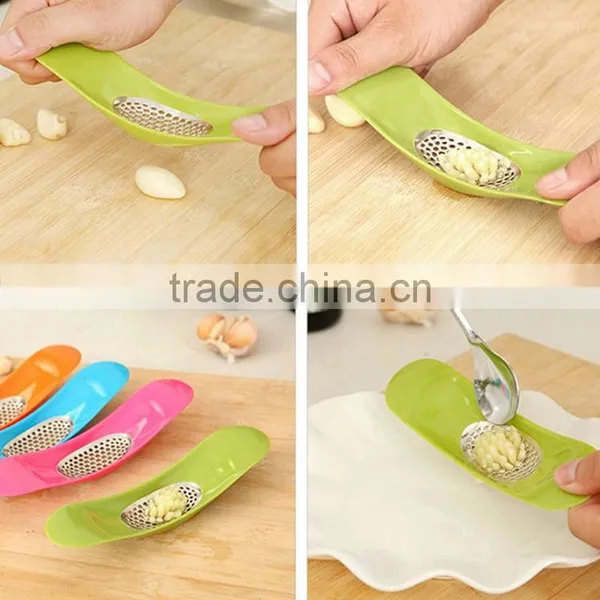 1PC Stainless Steel+Plastic Garlic Press Crusher Chopper Accesorios Households Vegetable Cutter Grater Kitchen Tools KC1519 photo-5