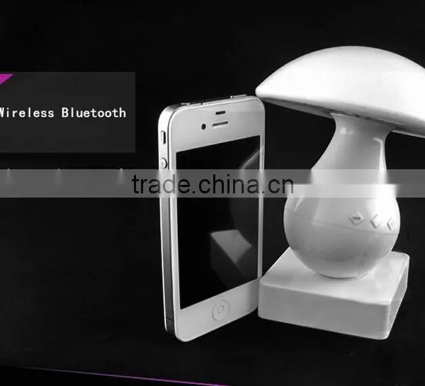 Multifunctional Music Player Bluetooth Wireless Audio Receiver Table Lamp photo-2