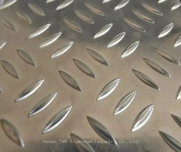 1100 3-Bar Aluminum Tread Plate - Lightweight & Corrosion-Resistant Anti-Slip Flooring photo-3