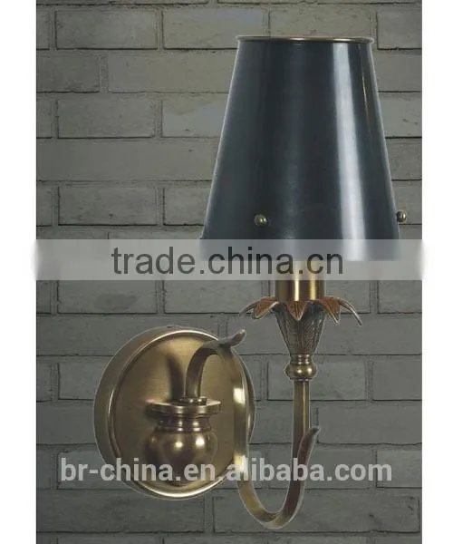 Brass Wall Lamp With Brass Shade WL606-1