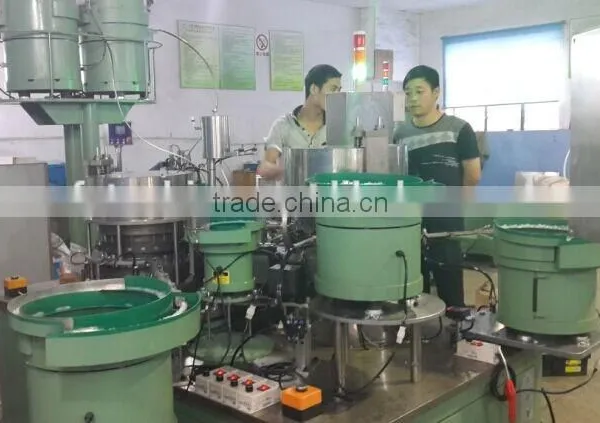 Plastic Spray Part Automatic Assembling Machine photo-4