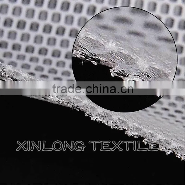 Polyester Knitted Black Yarn Sandwich Mesh Fabric for Sportwear photo-4