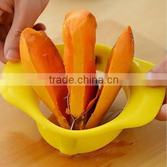 Wholesale Plastic Mango Cutter Mango Slicer Fruit Cutter photo-2