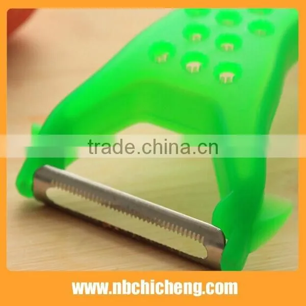 Multifunction Kitchen Slicer Plastic Fruit Vegetable Peeler photo-3