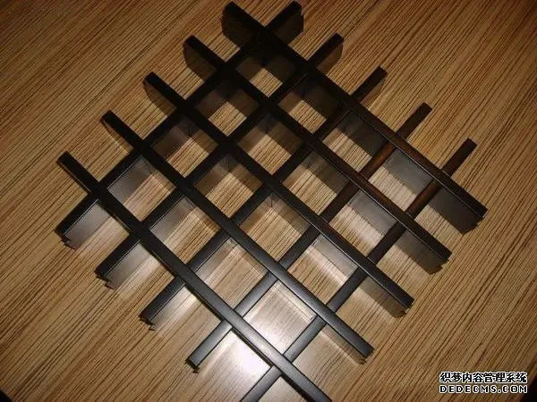 Suspended Aluminium Ceiling Ceiling Aluminum Grid Ceiling photo-3