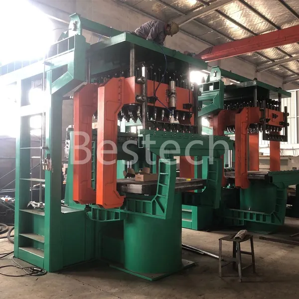 Multi Piston Sand Molding Machine for Valve Production photo-4