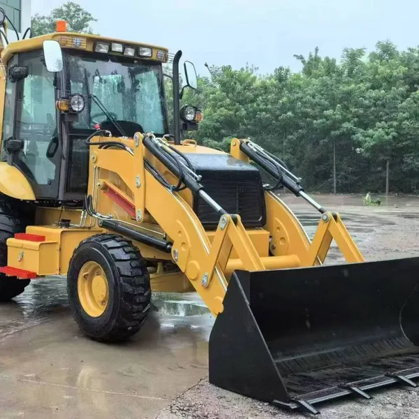 Industrial Using Backhoe Loader With 7600KG Capacity