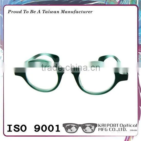 Retro Style and Gradient Color Printed Eyewear photo-6
