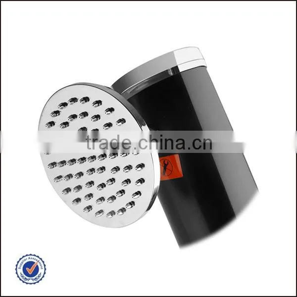 Curved Garden Solar Shower With Deluxe Shower Head photo-2