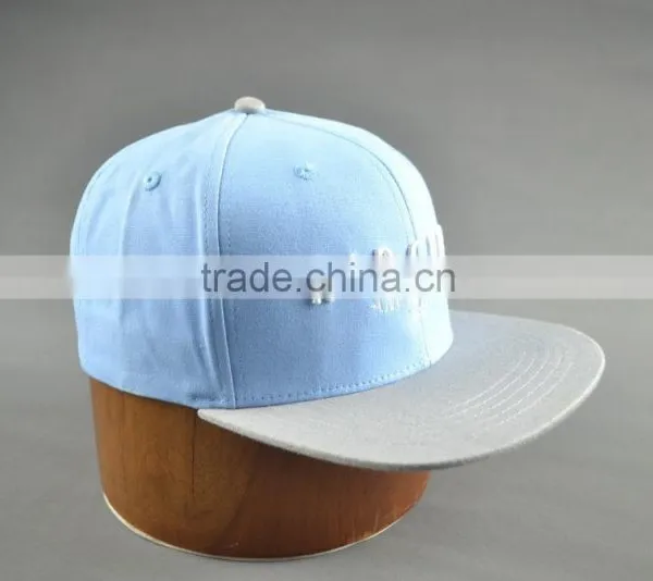 Puff Embroidery Snapback Cap photo-4