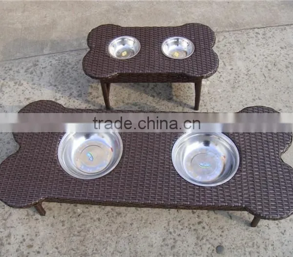 High Quality Rattan Pet Feeder photo-2