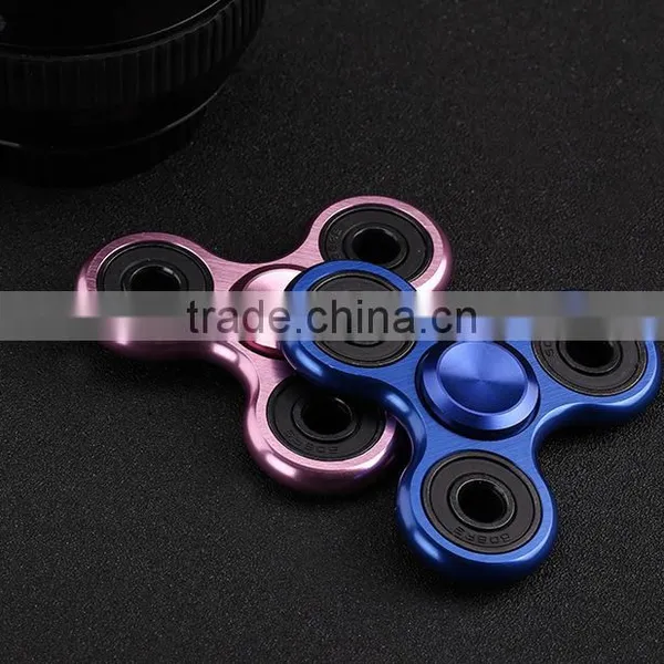 Wholesale Anti Anxiety Desk Toy Alunimun Alloy LED Flashing Fidget Spinner photo-5