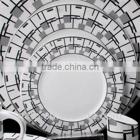 Bone China 16pcs Dinnerware Set With Geometric Figure photo-2