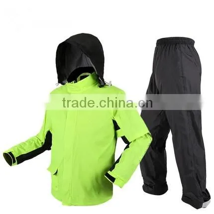 Outdoor Fashion Fluorescent Green Breathable Double-deck Raincoat Suit / Fishing Suit