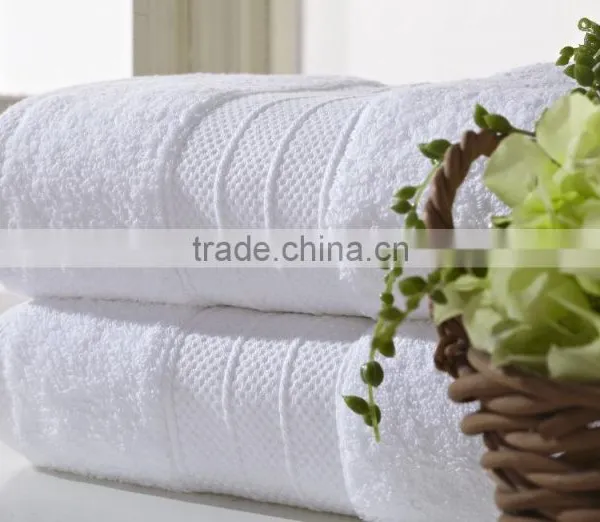 Customized Luxury Hotel Jacquard Dobby Towel Wholesale photo-2