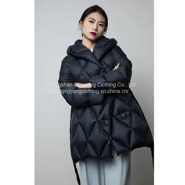 2023 High Quality Wholesale Quilted Hooded Down Padded Jacket With Belt Winter Coats for Women photo-2