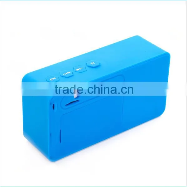2016 Trending Product Hands Free Portable Removable Battery Bluetooth Speaker photo-4