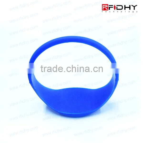 Printed Silicone Wristbands RFID Model for Festivals photo-3